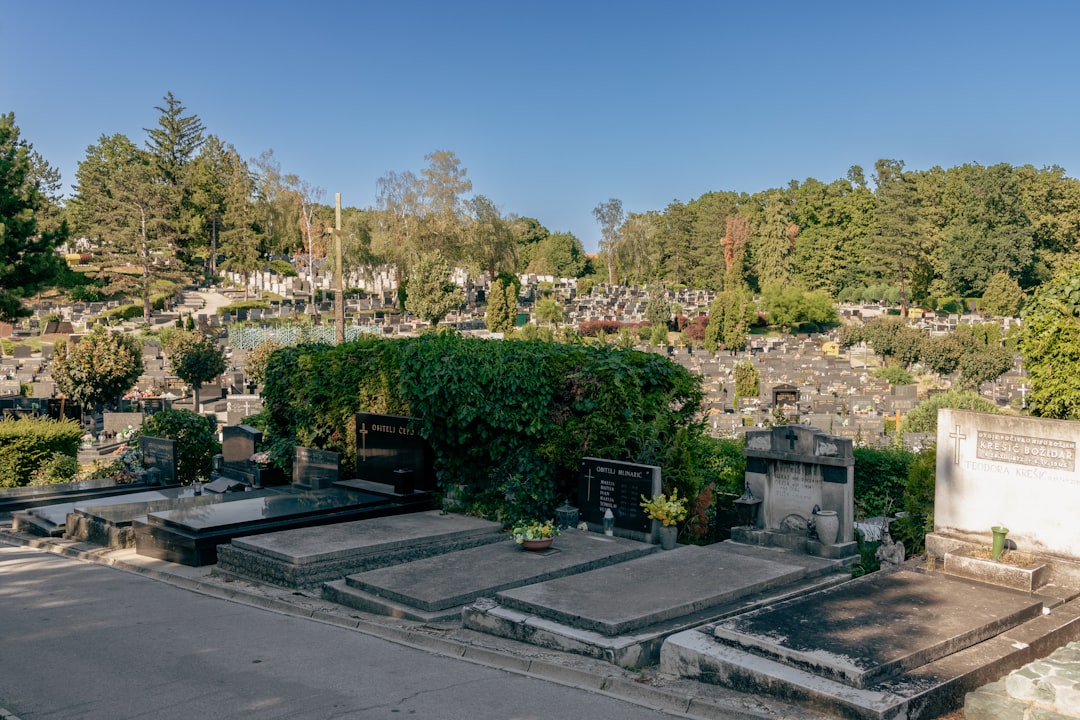 Mirogoj Cemetery Zagreb Neo-Renaissance architecture graves